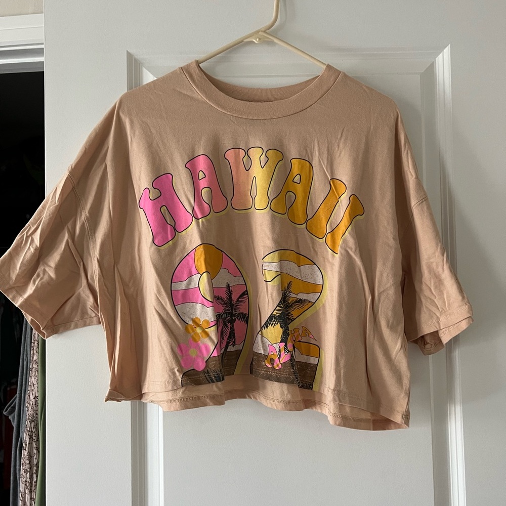 Wild Fable Hawaii Crop Tee